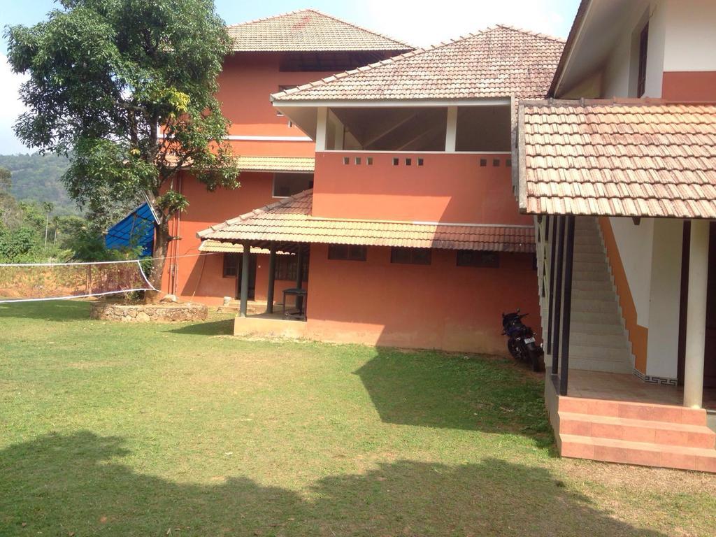 Stay Simple 3 Hills County Resort Kalpatta Exterior foto